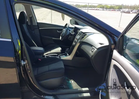 2016 Hyundai Elantra Gt z USA, uszkodzony, nr VIN KMHD35LH9GU255722